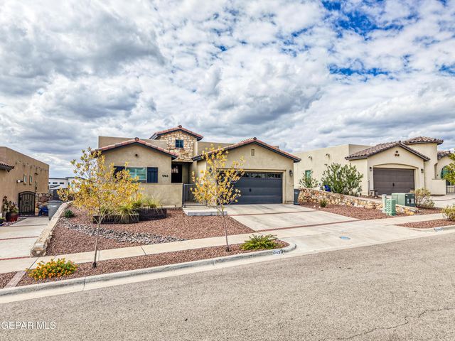 1743 LARKLEBY Street, El Paso, TX 79911