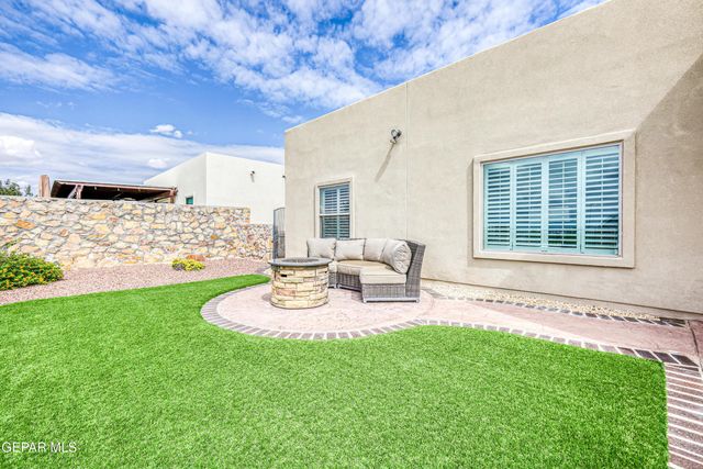 1743 LARKLEBY Street, El Paso, TX 79911