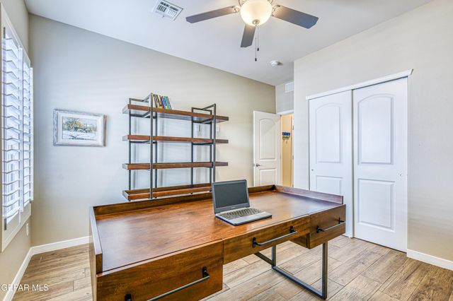 1743 LARKLEBY Street, El Paso, TX 79911
