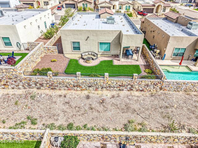 1743 LARKLEBY Street, El Paso, TX 79911