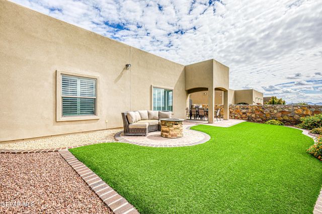 1743 LARKLEBY Street, El Paso, TX 79911