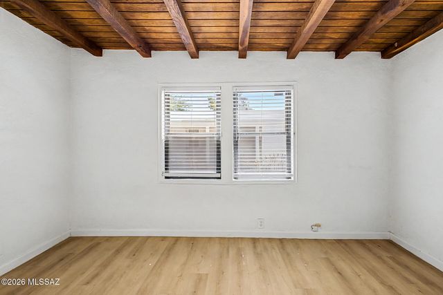 518 S Longfellow Avenue, Tucson, AZ 85711