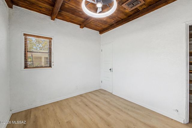 518 S Longfellow Avenue, Tucson, AZ 85711