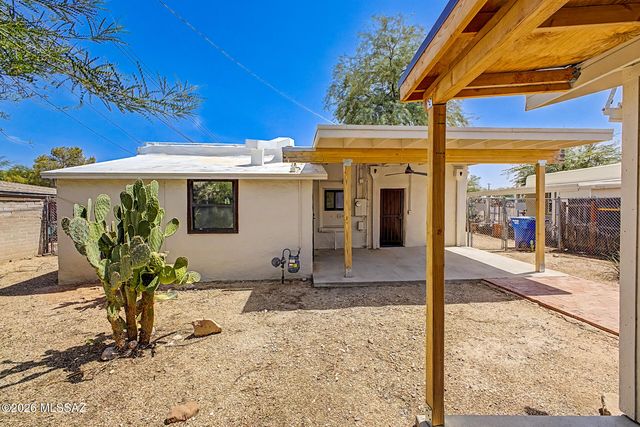 518 S Longfellow Avenue, Tucson, AZ 85711