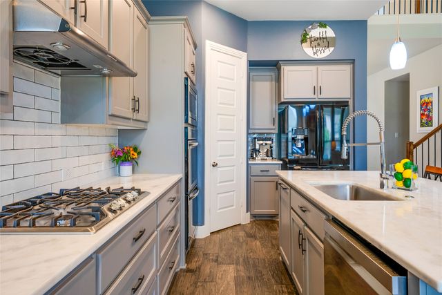 1305 Mill Place, Aubrey, TX 76227