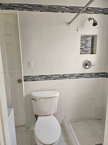 3431 SW 4th Street 1, Miami, FL 33135