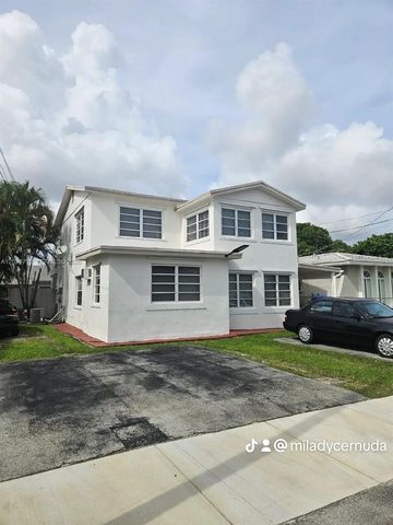 3431 SW 4th Street 1, Miami, FL 33135