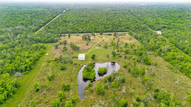 14067 County Road 809, Sweeny, TX 77480