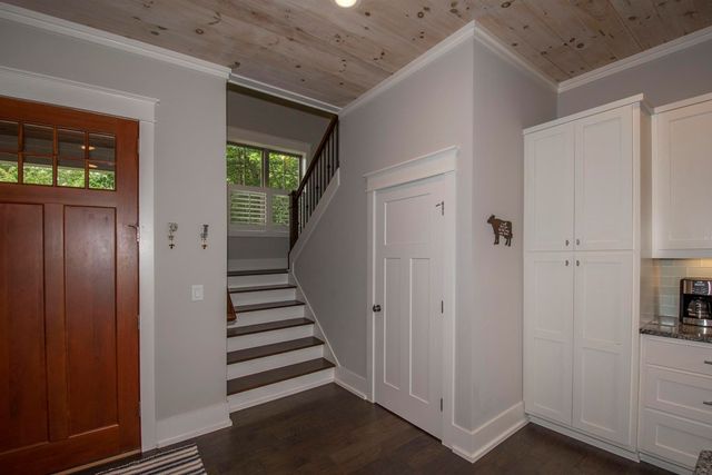 903 Elf School Road, Hayesville, NC 28904