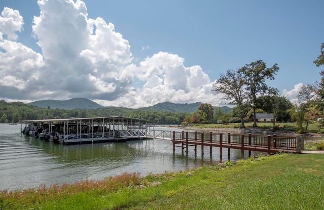 903 Elf School Road, Hayesville, NC 28904