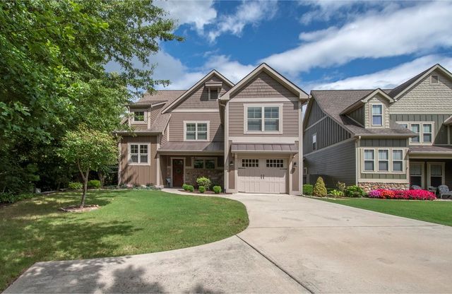 903 Elf School Road, Hayesville, NC 28904