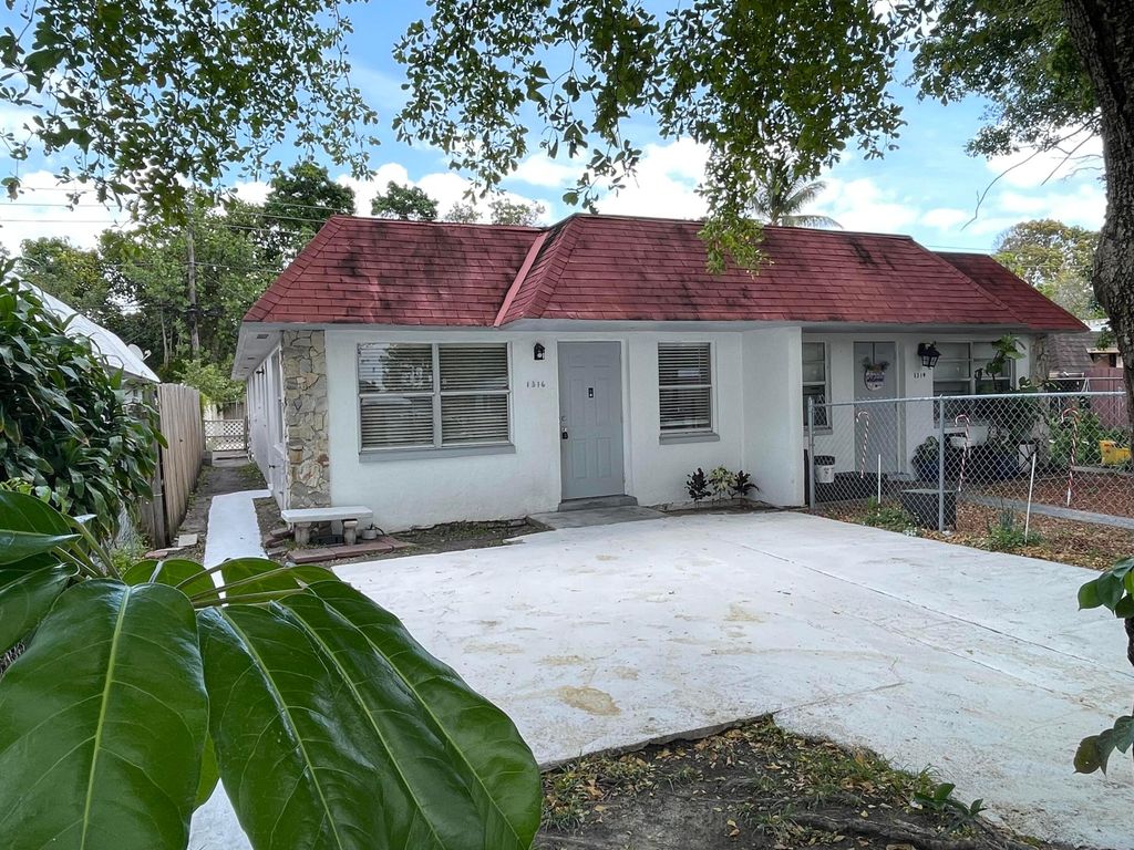 1316 NW 8TH Avenue A, Fort Lauderdale, FL 33311