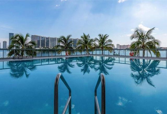 3300 NE 188th St LPH11, Aventura, FL 33180