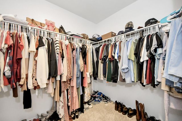 2039 Woodlark Way, Sealy, TX 77474