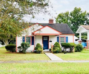 1001 W Main Street, Elizabeth City, NC 27909