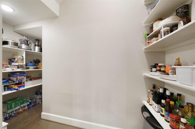 5905 Petty Street D, Houston, TX 77007