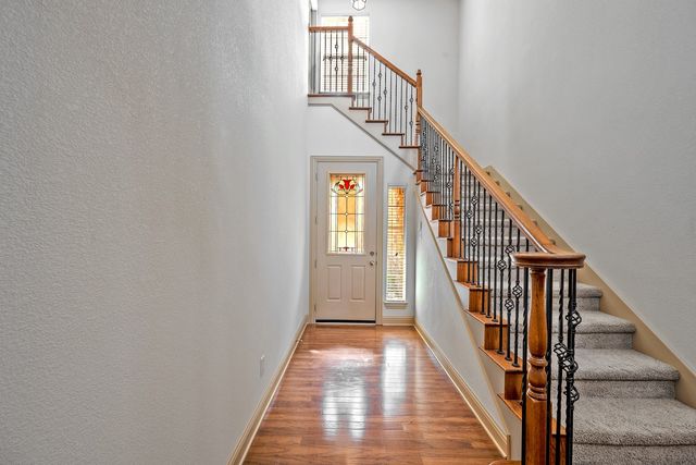 2112 Stone Creek Drive, Mckinney, TX 75072