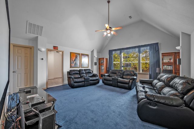 2112 Stone Creek Drive, Mckinney, TX 75072