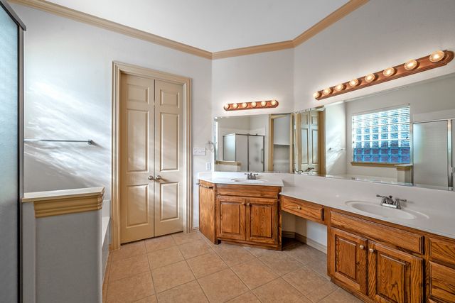 2112 Stone Creek Drive, Mckinney, TX 75072