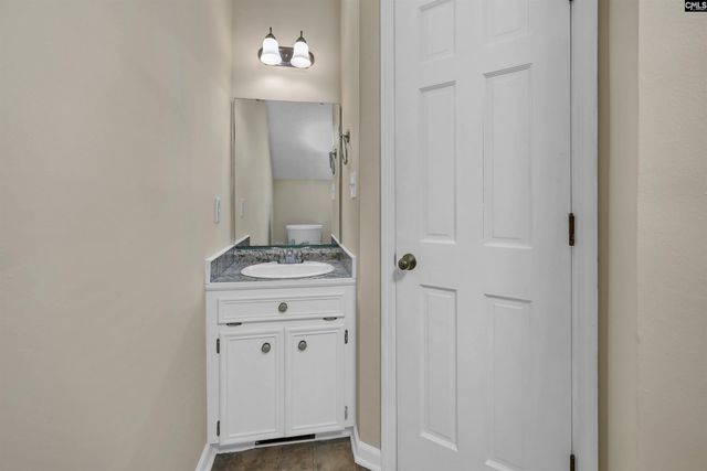 521 Wallace Way, Lexington, SC 29073