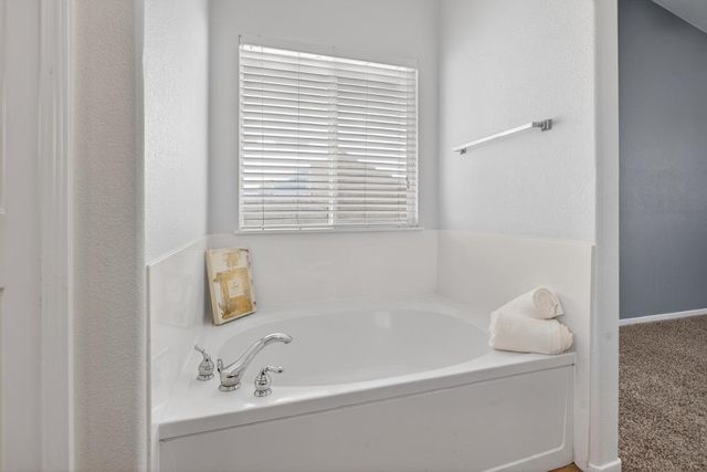 9285 Sierra River Dr, Elk Grove, CA 95624