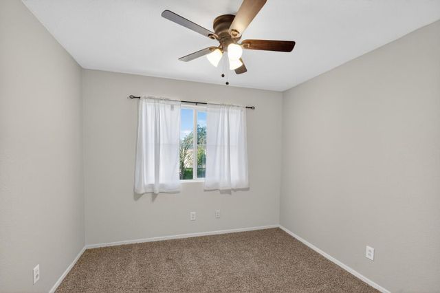 9285 Sierra River Dr, Elk Grove, CA 95624