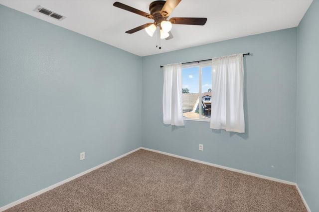 9285 Sierra River Dr, Elk Grove, CA 95624