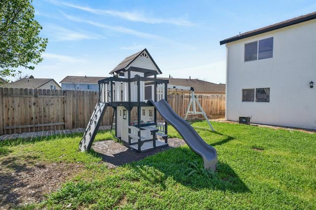 9285 Sierra River Dr, Elk Grove, CA 95624