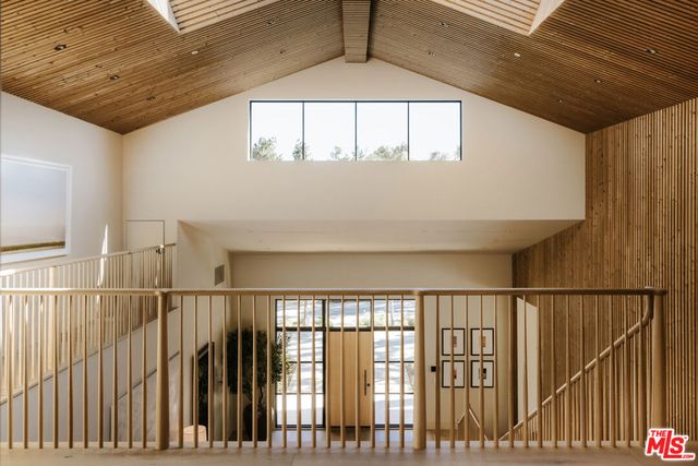 5287 Round Meadow Road, Hidden Hills, CA 91302