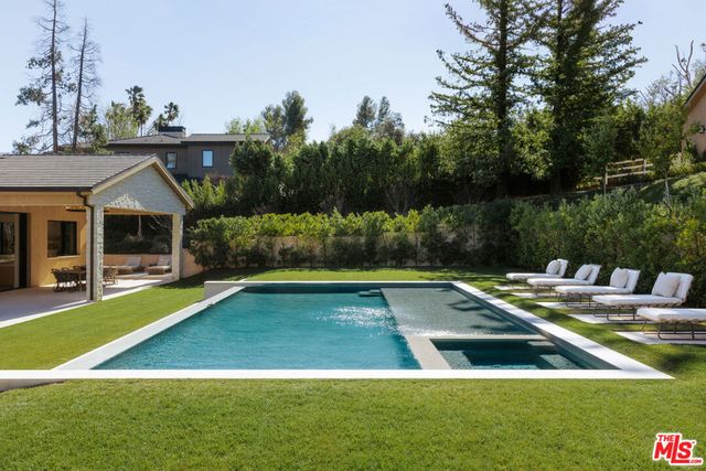 5287 Round Meadow Road, Hidden Hills, CA 91302
