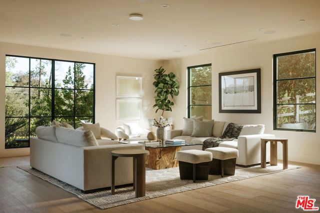 5287 Round Meadow Road, Hidden Hills, CA 91302