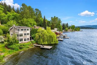 2033 E Lake Sammamish Parkway NE, Sammamish, WA 98074