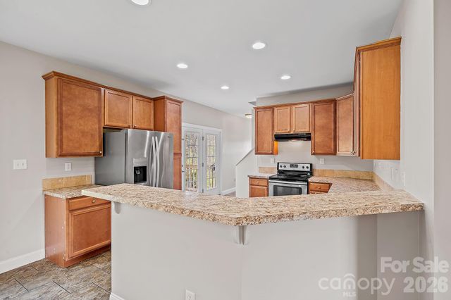 273 Green Acres Lane, Marshall, NC 28753