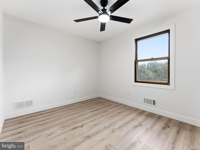 101 HIGHBRIDGE RD, New Egypt, NJ 08533