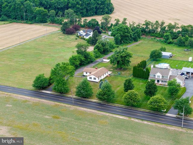 101 HIGHBRIDGE RD, New Egypt, NJ 08533