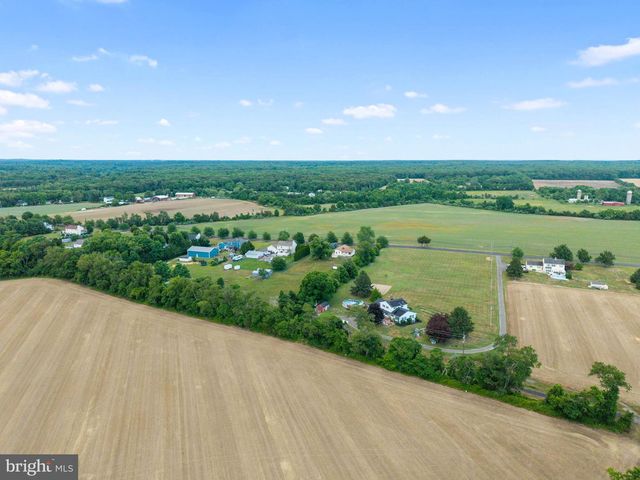 101 HIGHBRIDGE RD, New Egypt, NJ 08533
