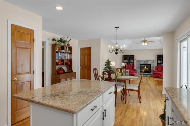 46 Ferndale Drive, Orchard Park, NY 14127