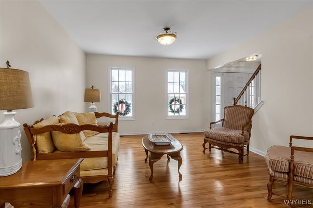 46 Ferndale Drive, Orchard Park, NY 14127