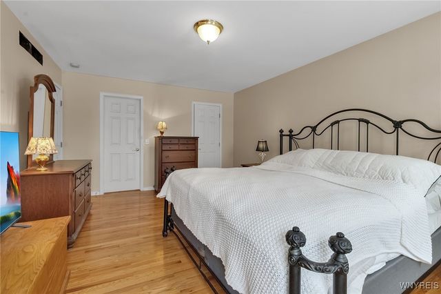 46 Ferndale Drive, Orchard Park, NY 14127