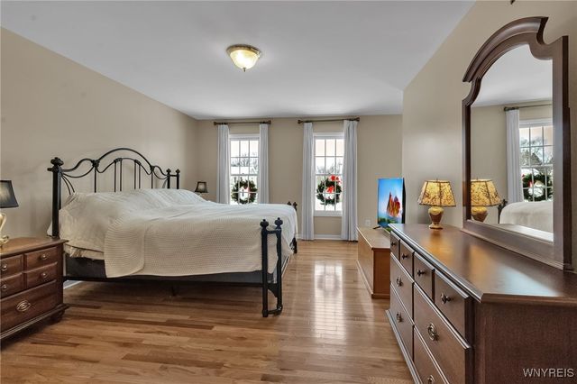 46 Ferndale Drive, Orchard Park, NY 14127