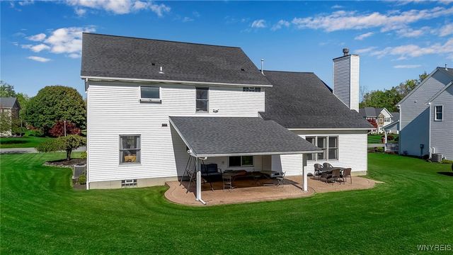 46 Ferndale Drive, Orchard Park, NY 14127