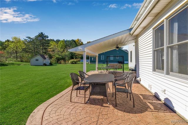 46 Ferndale Drive, Orchard Park, NY 14127