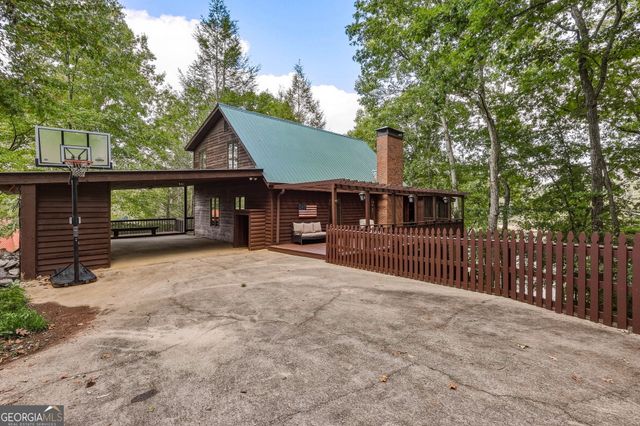 319 Chestatee View Drive, Dawsonville, GA 30534