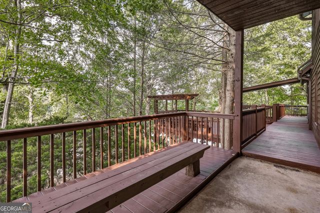 319 Chestatee View Drive, Dawsonville, GA 30534