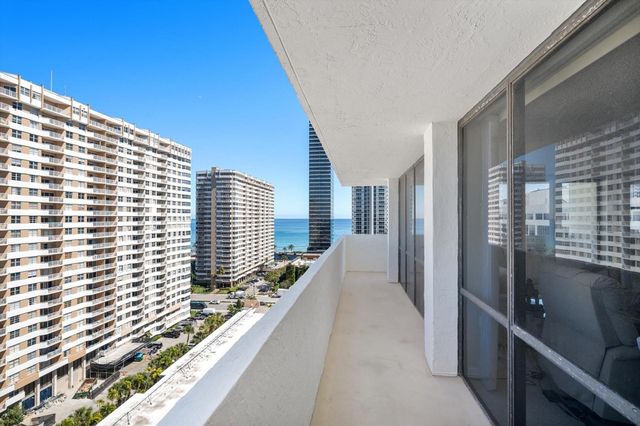 2017 S Ocean Drive PH1, Hallandale Beach, FL 33009