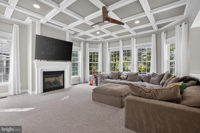 21866 WINDOVER DR, Broadlands, VA 20148