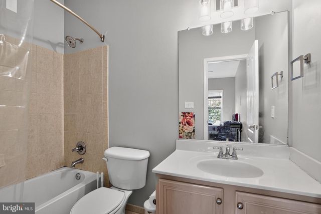21866 WINDOVER DR, Broadlands, VA 20148