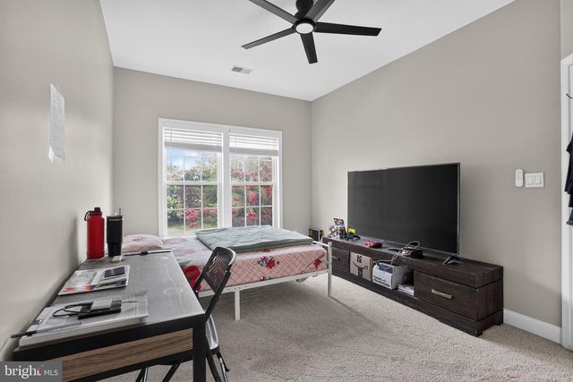 21866 WINDOVER DR, Broadlands, VA 20148