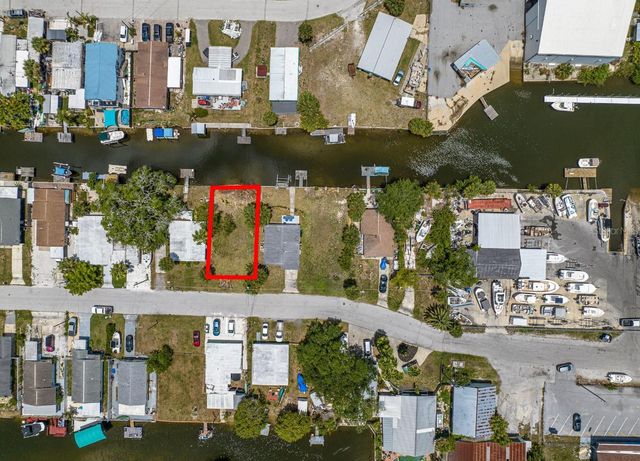 6837 SANDERLING LANE, Hudson, FL 34667
