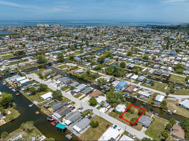 6837 SANDERLING LANE, Hudson, FL 34667